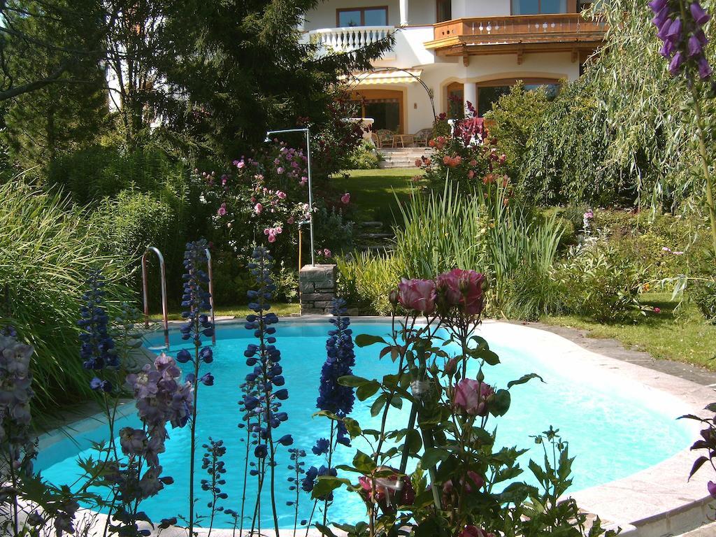 Landhotel Eva Kirchberg in Tirol Bagian luar foto